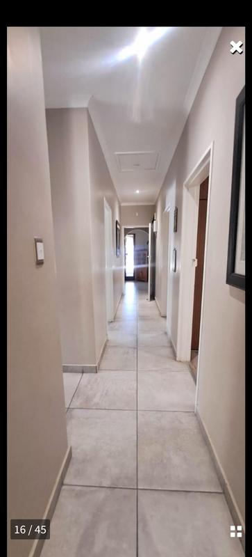 4 Bedroom Property for Sale in Amandelrug Western Cape